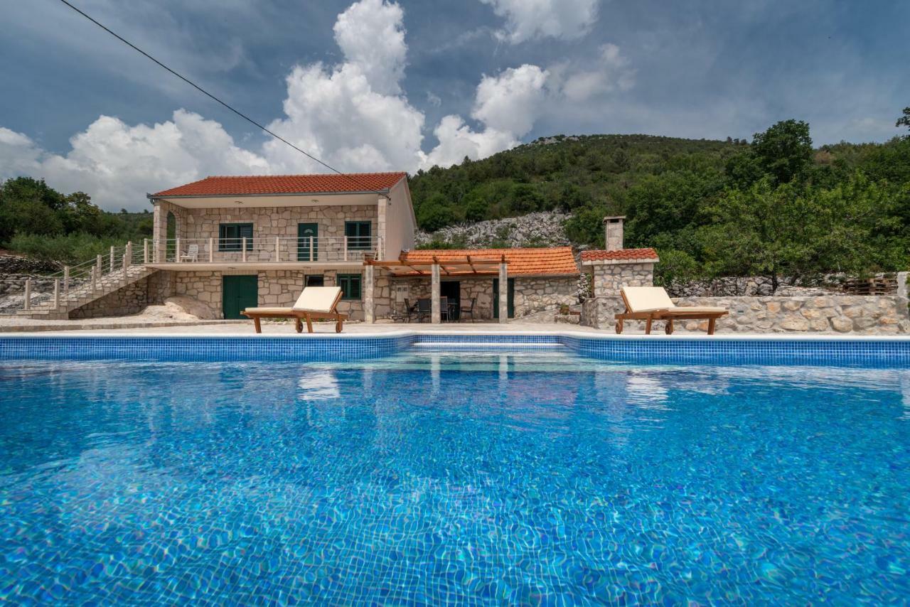 Villa Zuza Bristivica Ngoại thất bức ảnh