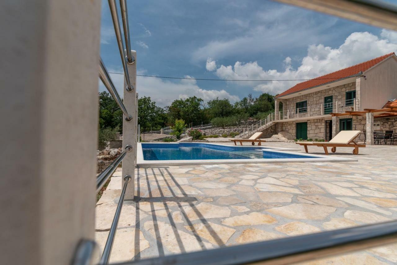 Villa Zuza Bristivica Ngoại thất bức ảnh